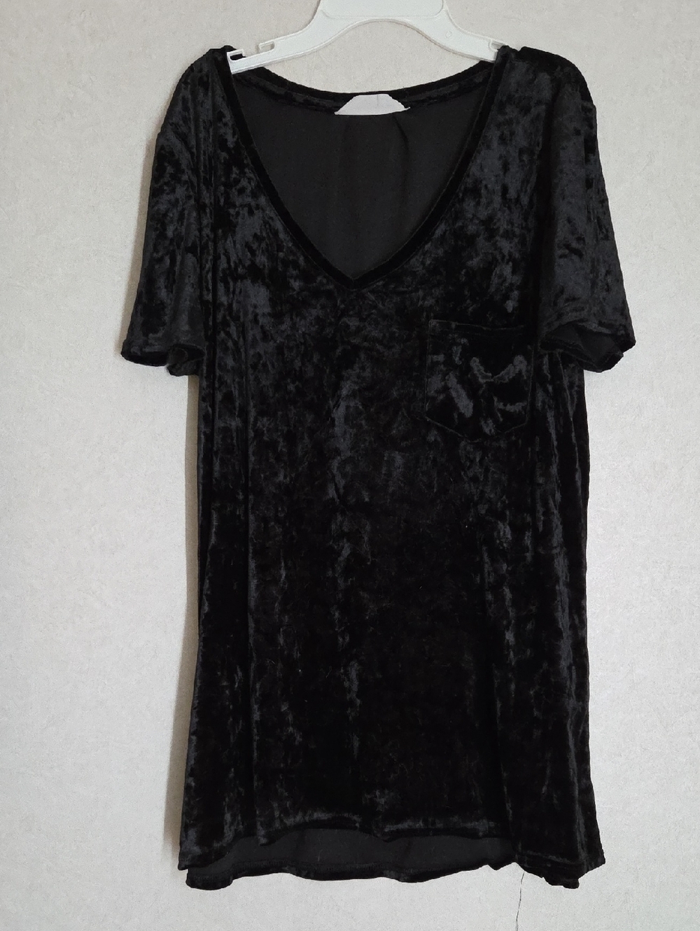 Black Crushed Velvet V-Neck Tunic